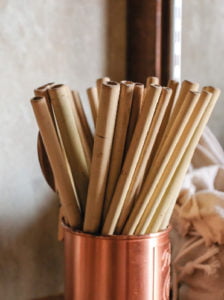 plastic straws